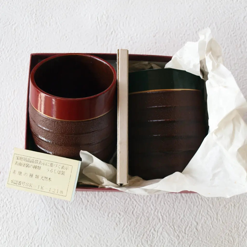湯呑み夫婦2・木製漆塗り・ペアカップ・嵯美/山中塗・上箱なし