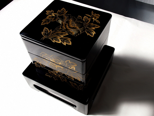Jubako (tiered box) Peony Chinkin