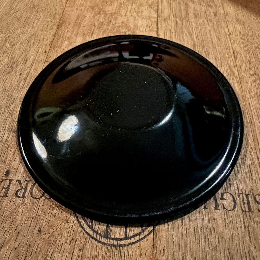 鞠子の樹 ― 旅の小皿 ― 牡丹唐草文様　裏