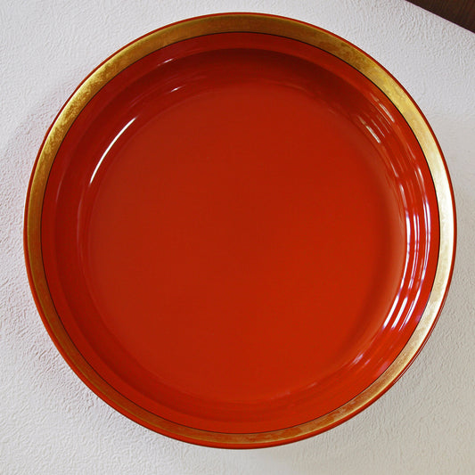 Sweets dish, serving dish, vermilion lacquer and gold leaf line