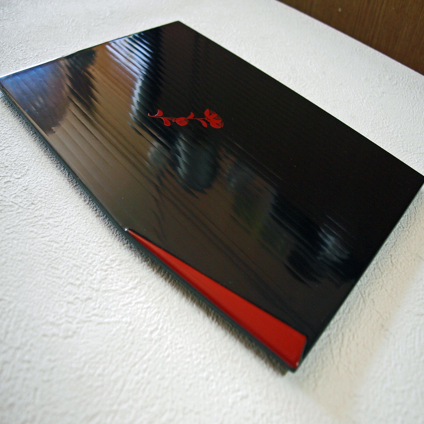 Folding serving plate, folding tray, black wooden lacquerware, Echizen lacquerware