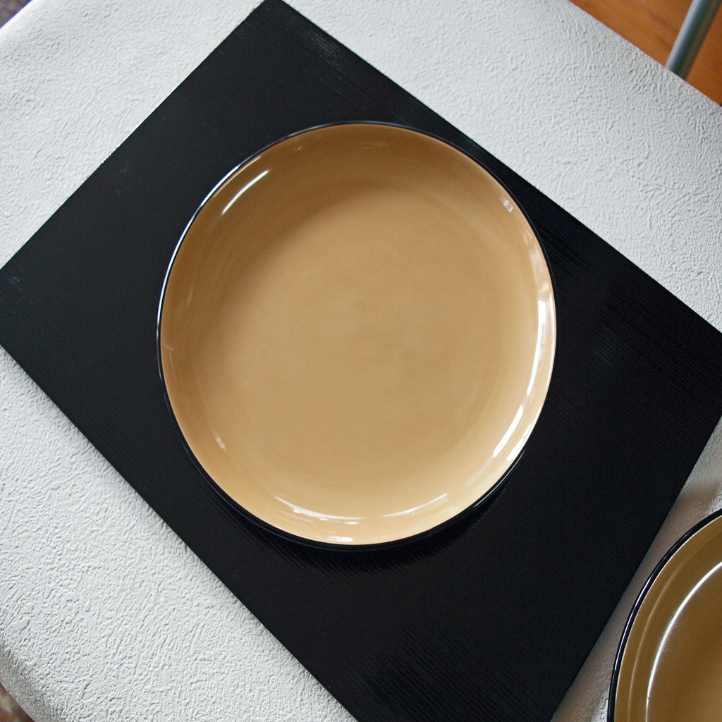 盛器・銘々皿・白漆塗：裏黒・木製7寸・オードブル・取皿 – かく丸漆器