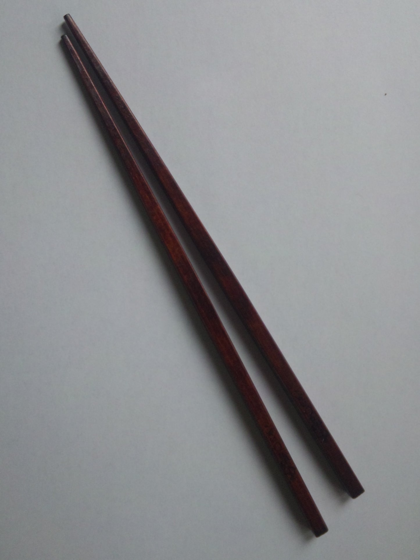 Chopsticks made from Kiso cypress and lacquer