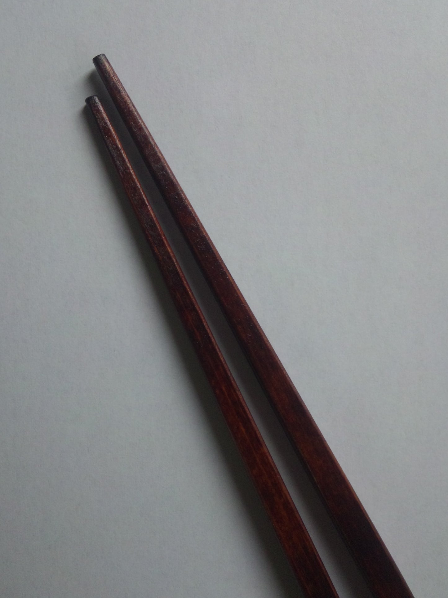 Chopsticks made from Kiso cypress and lacquer